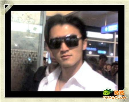 最新明星机场素颜照大曝光