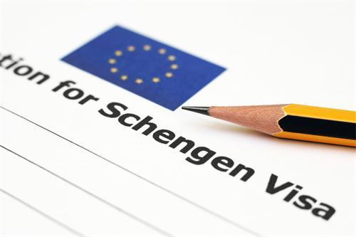 德国蓝卡是工作签 更是技术移民永居优先权