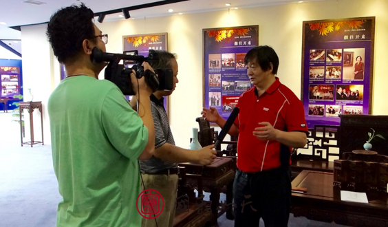 天受邀携苏作非遗红木家具参展2016徐悲鸿艺