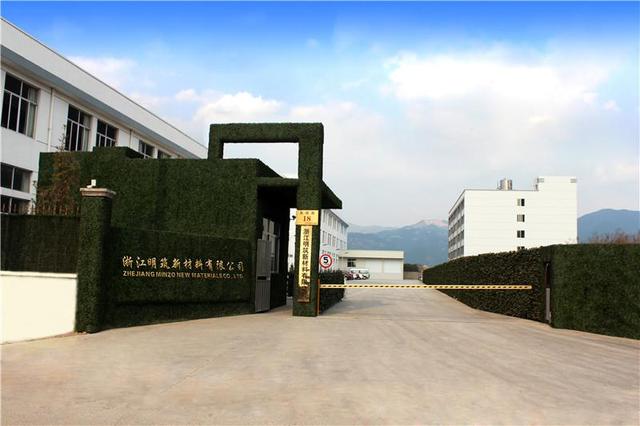 2020仿真植物墙十大_潮州古城区上水门街绿化墙植物残败,已恢复上水门