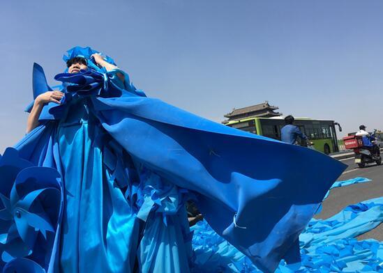 孔宁蓝风车行为艺术全球巡礼7月在东亚尚院盛大开启