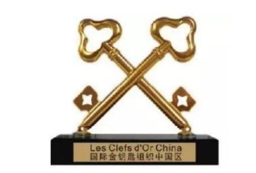 珠光御景西园开盘 百余客户到场购置房源