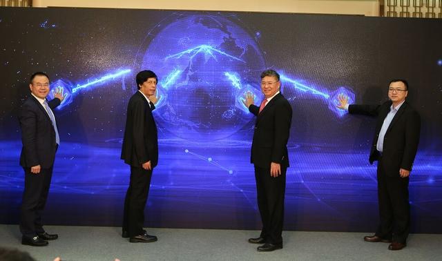 绿地速度再现 雄安新区首家双创中心开业