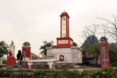 农民用时六年为己修建活人墓 如名胜古迹一般