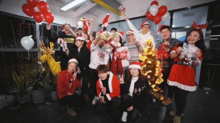 在梵石ITOWN过圣诞节 你没听过《JINGLE BALLS》