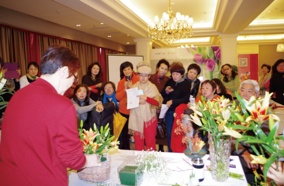 孔雀城：涓滴小幸福，情怀大社区