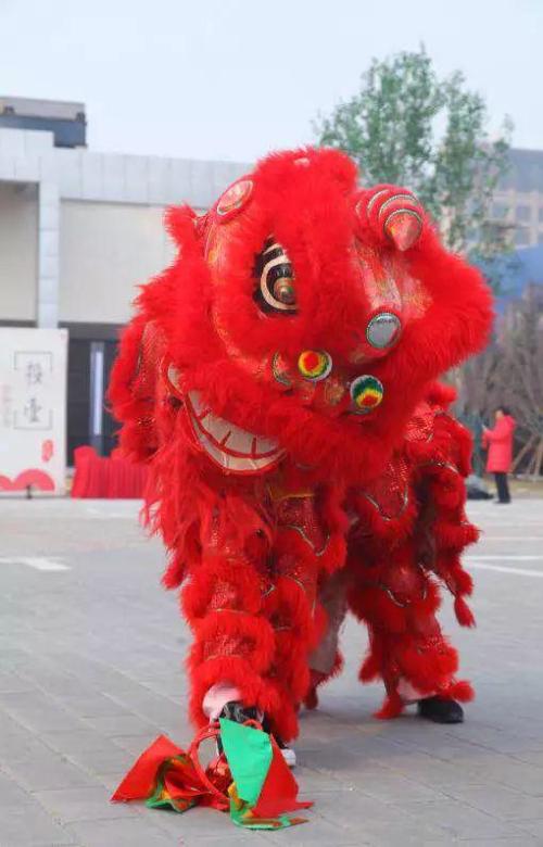 传统“汉式”庙会闹新春 “庙”不可言