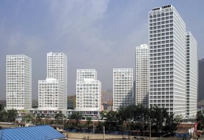 李咏女儿_李咏一年的收入(2)