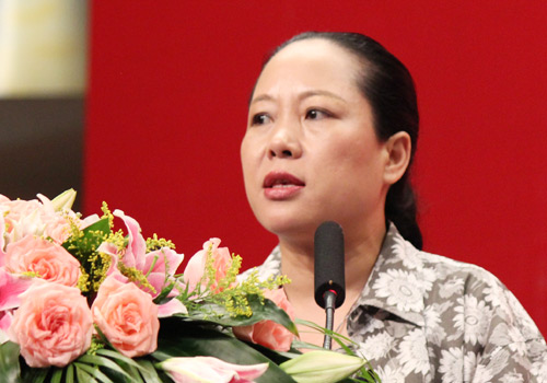 梁上燕:打破企业发展困局 探索新的发展模式