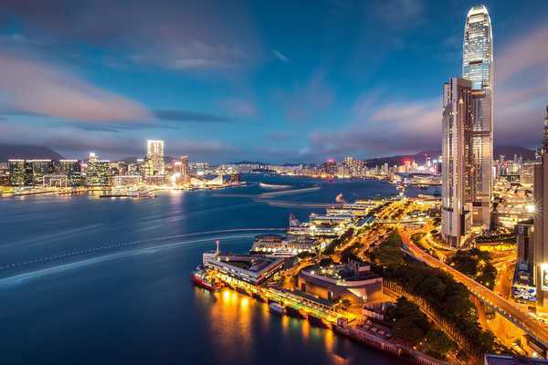 合法移民香港的条件及香港移民的时间?