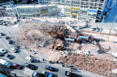 北京曙光西路钉子户占路8年被强拆 法院称合法