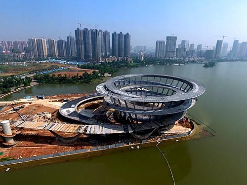 长沙梅溪湖城市岛双螺旋观景平台主体完工_房产长沙站_腾讯网