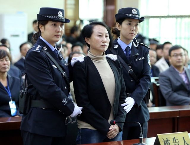 楼市盘点之房姐<em>事件</em> 40余套房产惊呆小伙伴