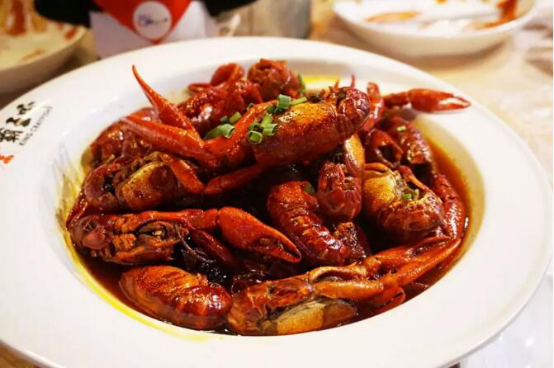 不过虾一样的人生 只做成都龙虾界网红