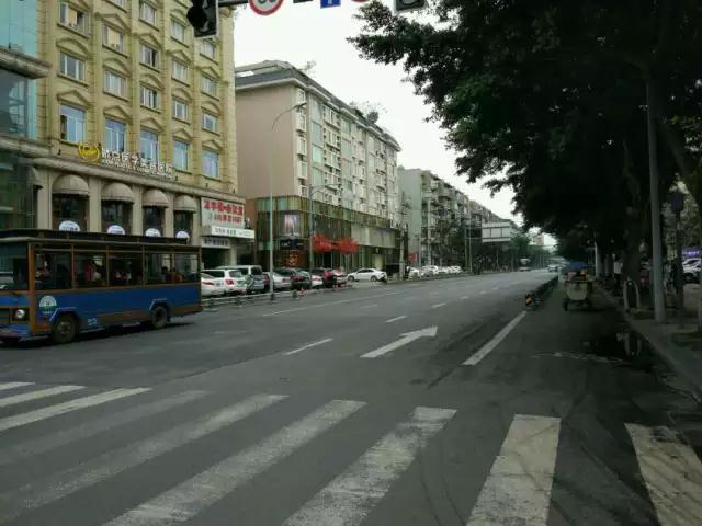 成都二环买房看这里 附在售楼盘半年前后价格