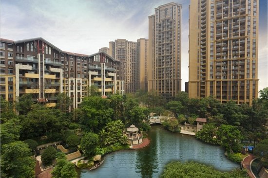 龙城国际35平方米起钻石公寓