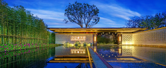 龙湖天字一号作品落子成都 天璞入主东大街东