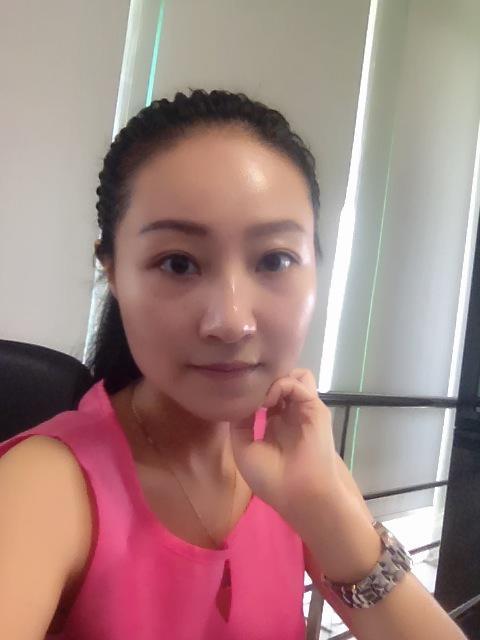 <em>胡小青</em>:重庆市场仍是刚需市场_房产重庆站_腾