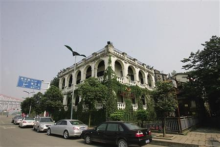 南滨路二次蝶变 升级重庆最亮旅游名片