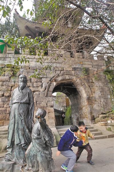 重庆最后一条老街在哪里?磁器口!