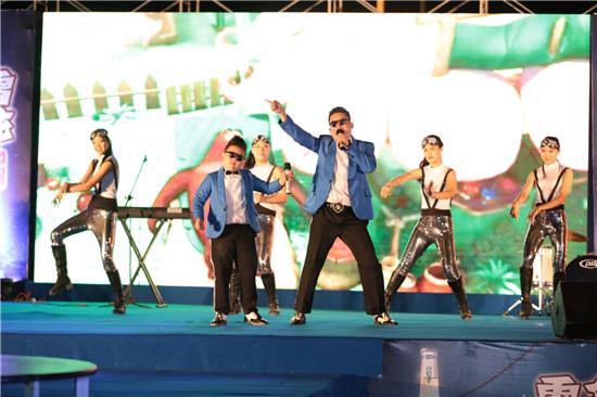 激情啤酒节 狂欢在正荣