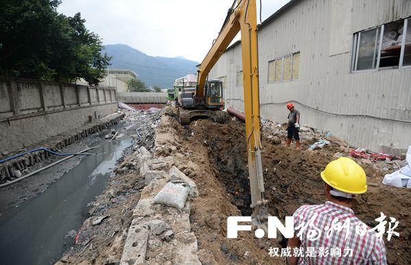 清淤截污三路并进 新厝河加快变身步伐