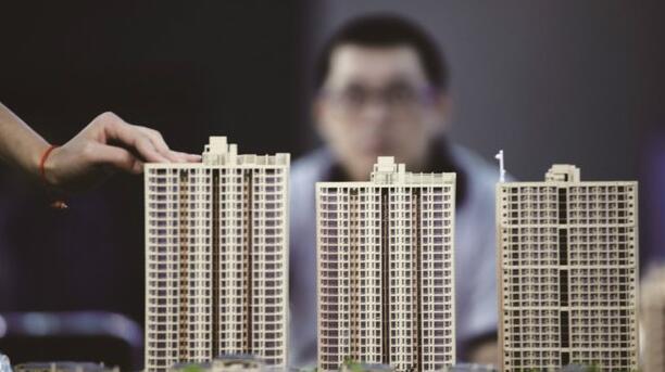 男子提前还房贷 被银行告知需要缴纳1万元违约金