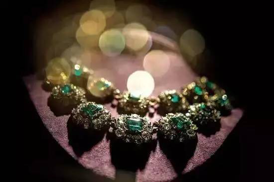 福州首个欧洲贵族古董珠宝艺术展惊艳进行中