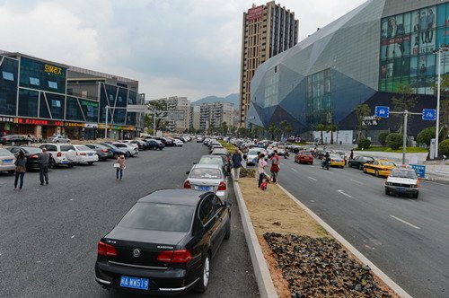 福州新店坂中路拓宽下月完工 羊肠小道变大道