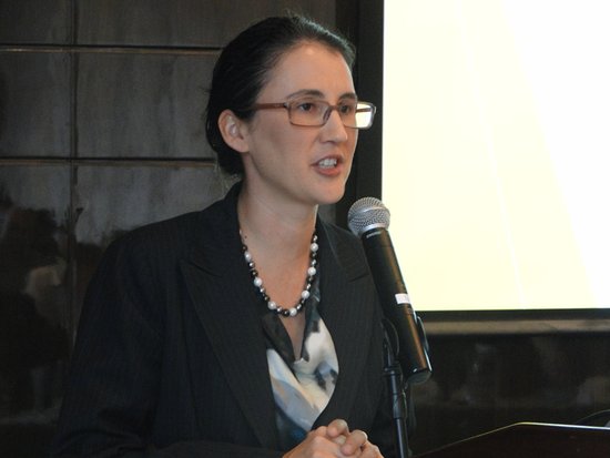 朱莉:老年人群将为养老产业创造无限商机