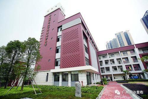 华南师范大学附属南沙小学校园一角.刘 伟摄