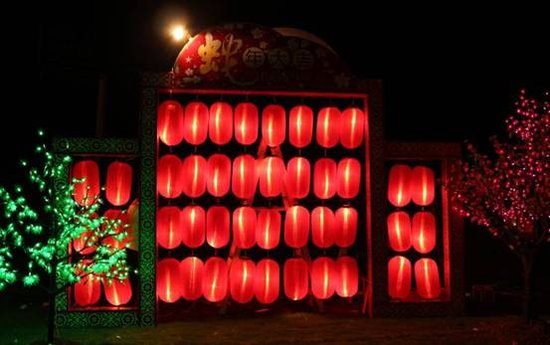 假日半岛全新面貌迎新春红红火火过大年