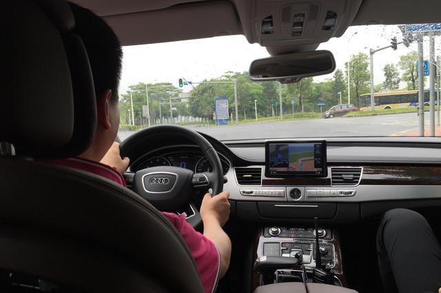 绘画赛小朋友神级诠释奥迪车 名车名宅演绎精工智慧