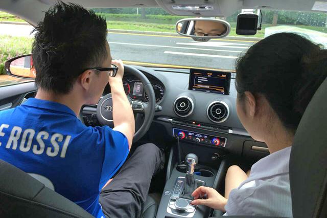 绘画赛小朋友神级诠释奥迪车 名车名宅演绎精工智慧