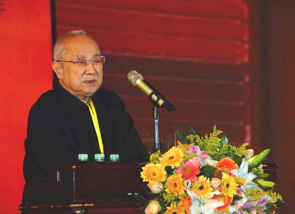 2013中国商业地产产业发展领袖论坛成功举办