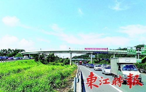 端午高峰 惠州海湾大桥现7公里车龙