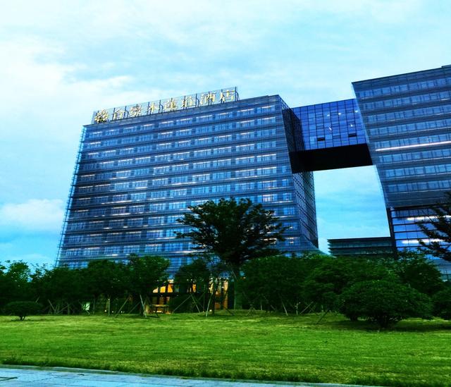 未来科技城迎来首座精品酒店 木莲庄酒店震撼