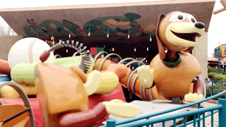上海迪士尼玩具总动园4月26日正式迎客