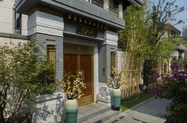 (信达泰禾上海院子实景图)