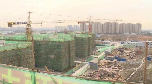 嘉定世界外国语学校结构封顶 8月竣工交付