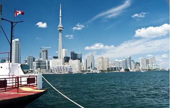 多伦多95%房屋遭疯抢 中国新移民迫不及待