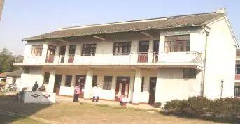 华西村人均收入_人均农村居民点(3)