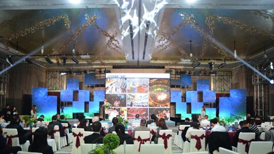 让想象发声 现前所未见东渡蛙城品牌发布会上