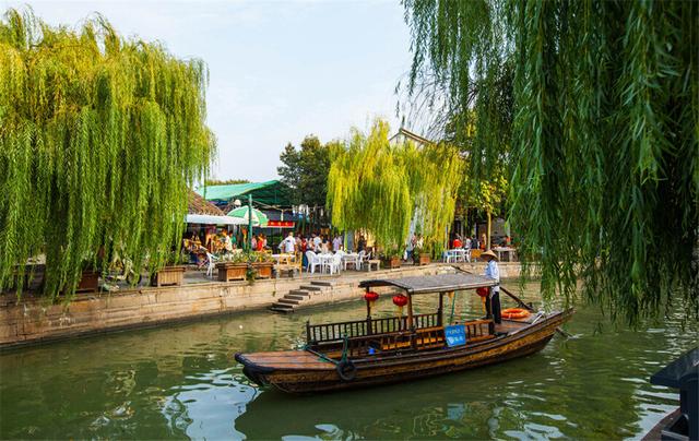 轨交17号带动朱家角升值 绿地周末欢送好礼