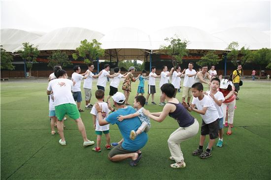 果壳计划融创绿城2014儿童夏令营第一站返程