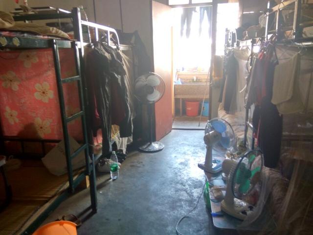 深漂版“樊胜美”蜗居床位房:月薪4100 寄回家2000