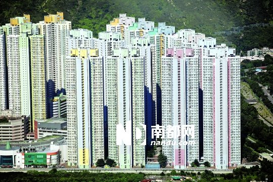 在香港买房不容易 楼市辣招引发地产中介反弹