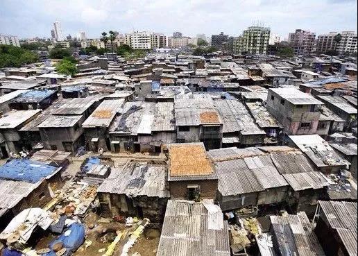 深商品房保障房隔离墙引关注 如何共享服务?