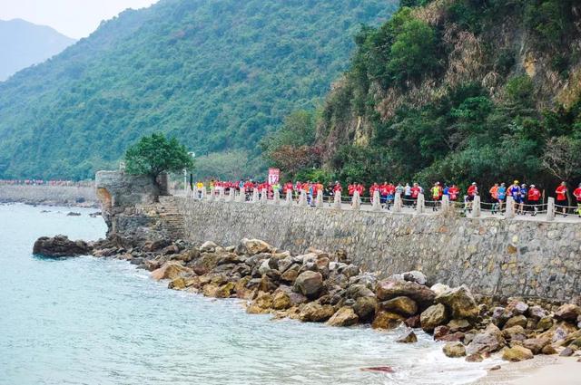 新年第一天!2018深圳大鹏新年马拉松赛圆满落