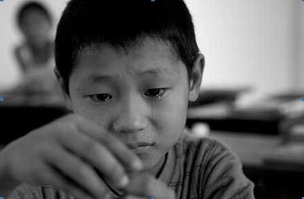 碧桂园生态城:留守儿童 碧桂园答应不再让你哭泣